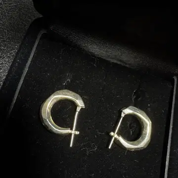 GARNI 가르니 Crockery Pierce 크로케리 후프 귀걸이