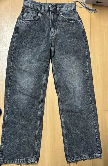 ZARA 배기 핏 데님