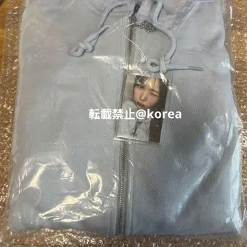 hearts2hearts FOCUS MD 후드티 트레이딩 카드 예온