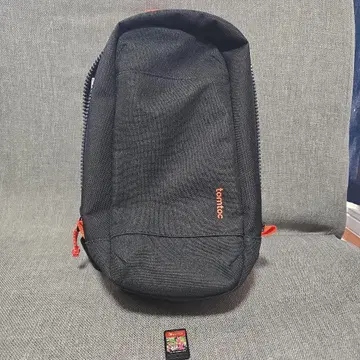 Nintendo Switch용 숄더백과 Splatoon 2 게임