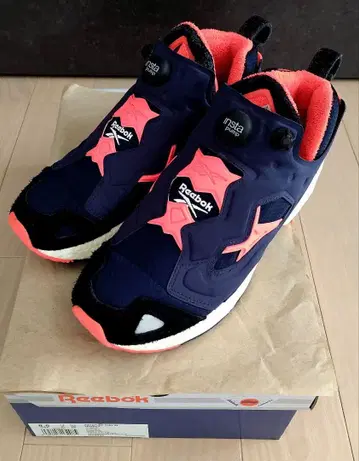 리복 인스타펌프 퓨리 95 벡터 네이비