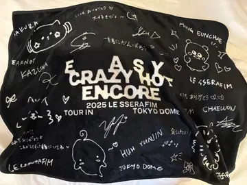 LE SSERAFIM CRAZY ENCORE 도쿄돔 굿즈