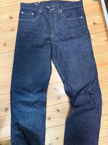 드리스 반 노튼 다크 블루 스트레이트 데님