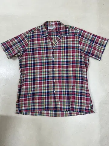 INDIVIDUALIZED SHIRTS 반팔 셔츠