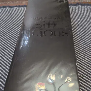 Medicom Toy Sid Vicious 피규어