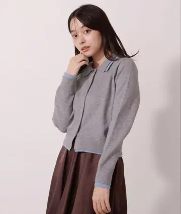 프로포션 바디 드레싱 폴로 레이어드 스타일 니트 가디건 그레이