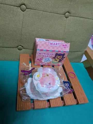 MUNIMUNI MART 케이크형 스퀴즈