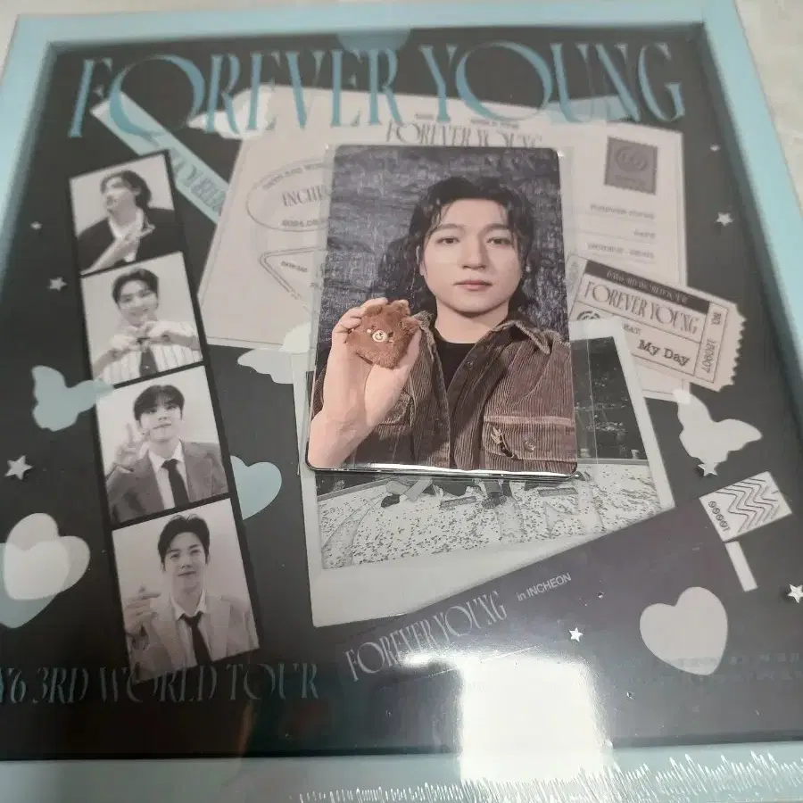 DAY6 | 데이식스 DAY6 1st World Tour Youth DVD on Bunjang Global Site.