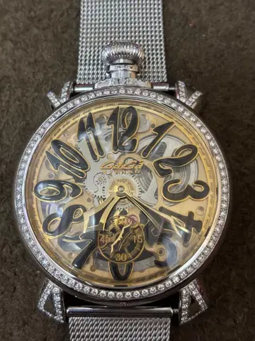 가가밀라노 마누알레 48mm 스켈레톤 중고 다이아몬드