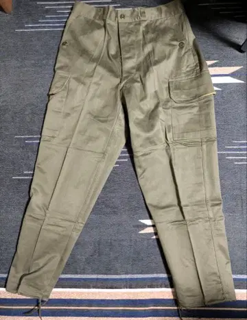 데드스탁 프랑스군 m64 카고 팬츠 84xc 사이즈 밀리터리