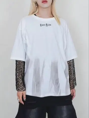 bizarre maiden 상의