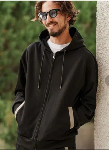 후드티(1M25H110) black x moca