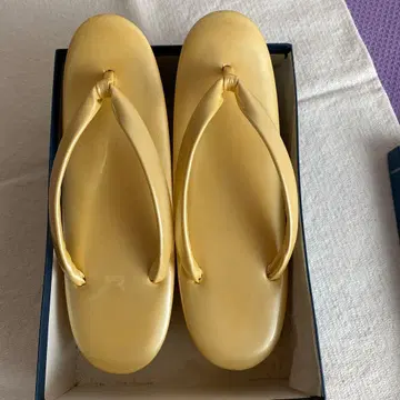 아사쿠사 츠지야 본점 크림색 조리