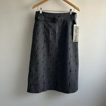 새상품 푸가푸가 롱 스커트 사토 섬유