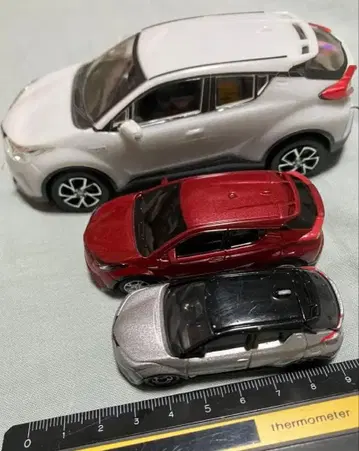 도요타 CHR 모음 x 3