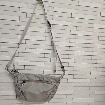 NM72354 더 노스페이스 나일론 숄더백