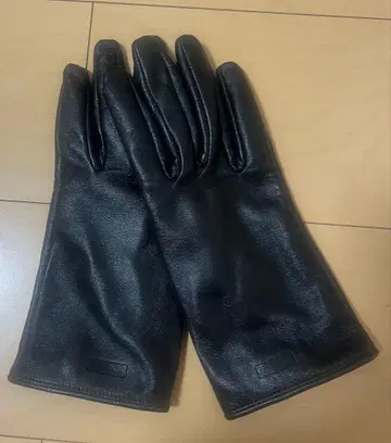 ssstein 슈타인 Leather Glove