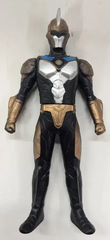 중국산 앱솔루트 타이탄 225mm