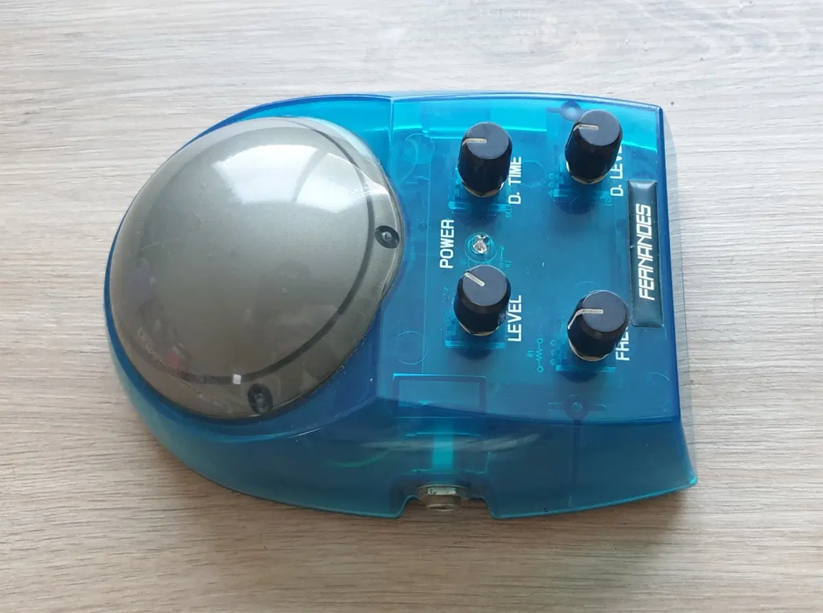 FERNANDES ECHO THEREMIN