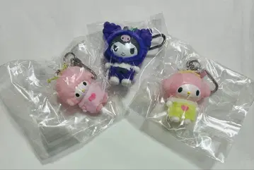 산리오 치비토모 마이멜로디 쿠로미 피아노 과일 벌레 키링