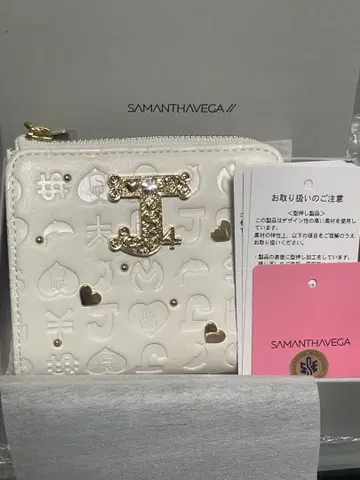 사만사 베가 죠죠 6부 쿠죠 죠타로 접이식 지갑 미사용품