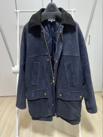 카우람 고트 스웨이드 하프 코트 네이비