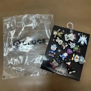 TREASURE crocs 지비츠 세트