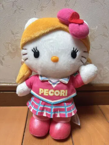 희귀 헬로키티 고리에 콜라보 봉제 인형 PECORI