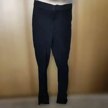 ZARA 블랙 슬림핏 캐주얼 팬츠