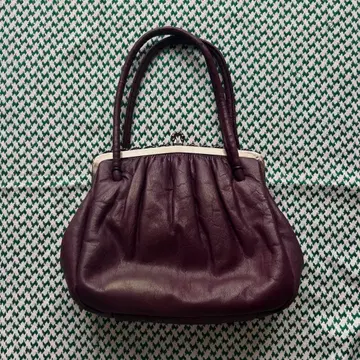 vintage hand bag