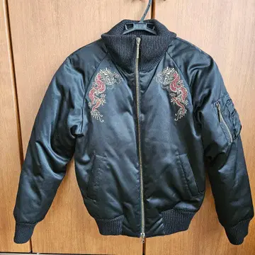 비비안 탐 다운 자켓 드래곤 자수