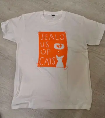 아이묭/고양이에게 질투 T셔츠 M사이즈