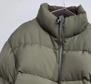 UNIQLO 유니클로 카키 그린 다운 자켓