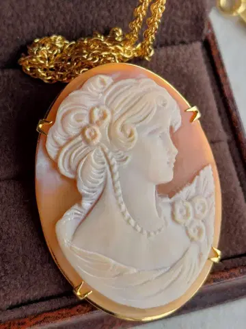 [ ITALY ] 쉘 카메오 브로치 목걸이