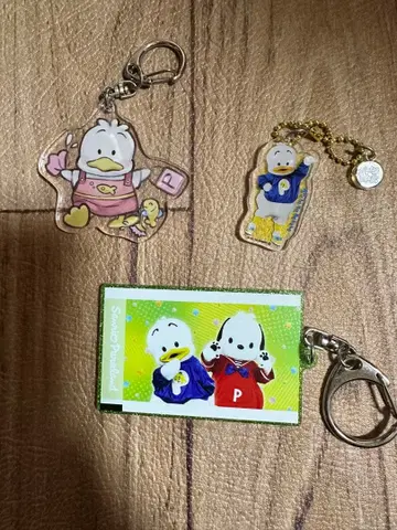 산리오 오리 페클 키링