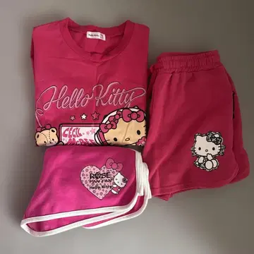헬로키티 숏팬츠 반팔 세트 M 사이즈