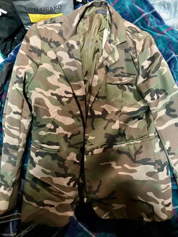 남성용 자켓 멀티캠 패턴 XXL 택 포함 미착용