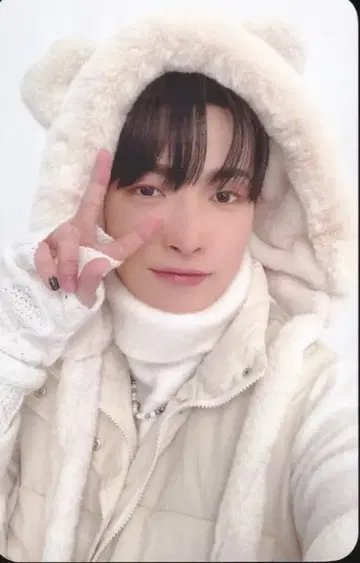 ATEEZ 포토 카드 바인더 HONG JOONG 트레이딩 카드 혜택