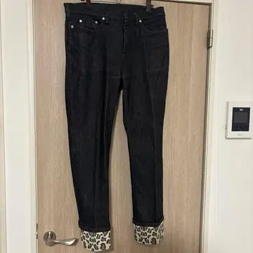NEIL BARRETT 스키니/안감 레오파드/스키니 33