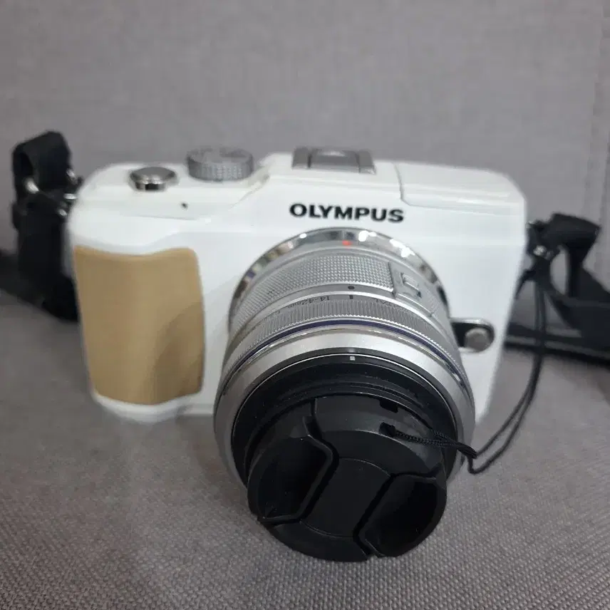 41.올림푸스 E-PL2  미러리스 카메라 화이트