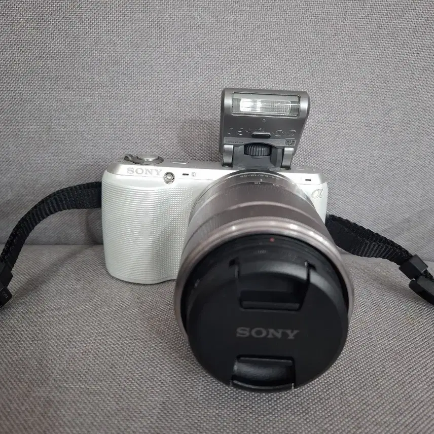 35.소니 NEX-C3 미러리스 카메라 화이트