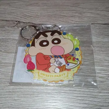 짱구는 못말려(크레용 신짱) 신노스케 아크릴 키링 sweets Party