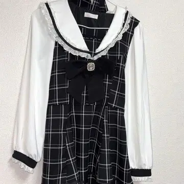 LIZLISA 리즈리사 세일러 카라 셋업 긴팔