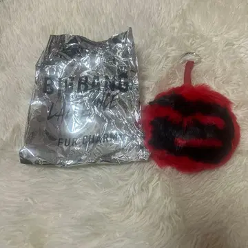 BIGBANG 영배 퍼 키링