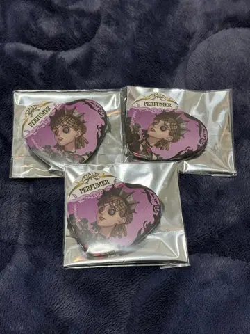 제5인격 스이파라 버틀러스 카페 조향사 윌라 하트 캔뱃지 할로윈