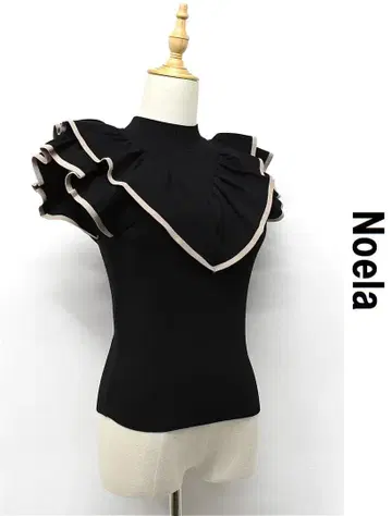 R387/미사용 Noela 노엘라 하이넥 프릴 니트 스트레치