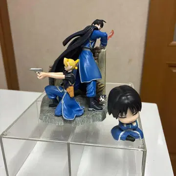 강철의 연금술사 북인피규어 BLUE