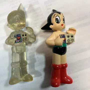 아톰 피규어 게임기 포함