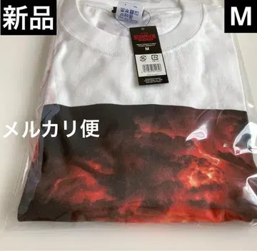 새상품 Netflix 기묘한 이야기 T셔츠 반팔 화이트 M