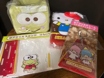산리오 뽑기 케로케로케로피 헬로키티 키키라라 굿즈 세트